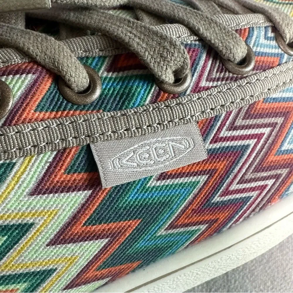 Keen Elsa Lite Women Sz‎ 7 Chevron Plaza Taupe Low Shoes Sneakers Colorful